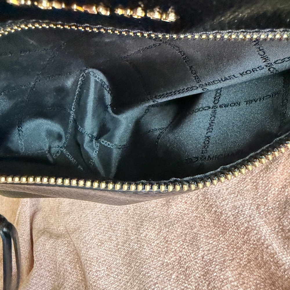 Michael Kors Rhea backpack - Picture 8 of 14